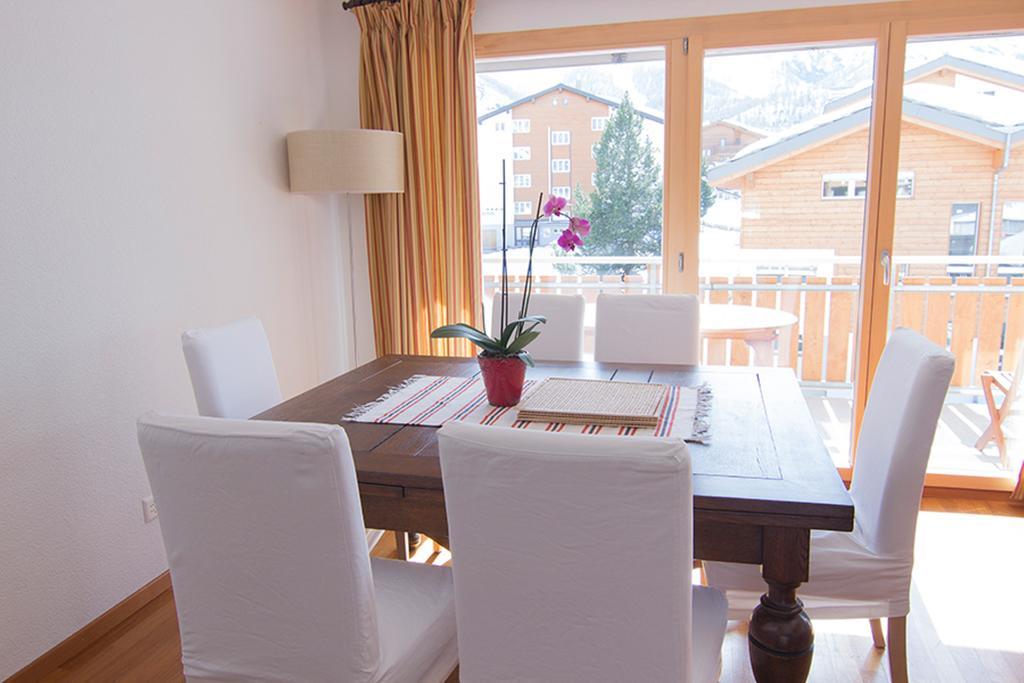 Chalet Haus Perla Saas Fee الغرفة الصورة